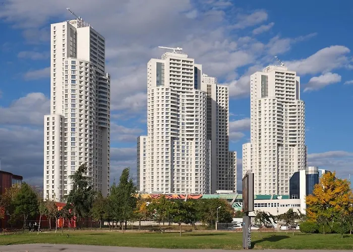 A Cloud Above The Clouds - 1br - Gym, Spa, Parking * Skopje