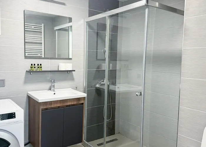 A Cloud Above The Clouds - 1br - Gym, Spa, Parking Skopje